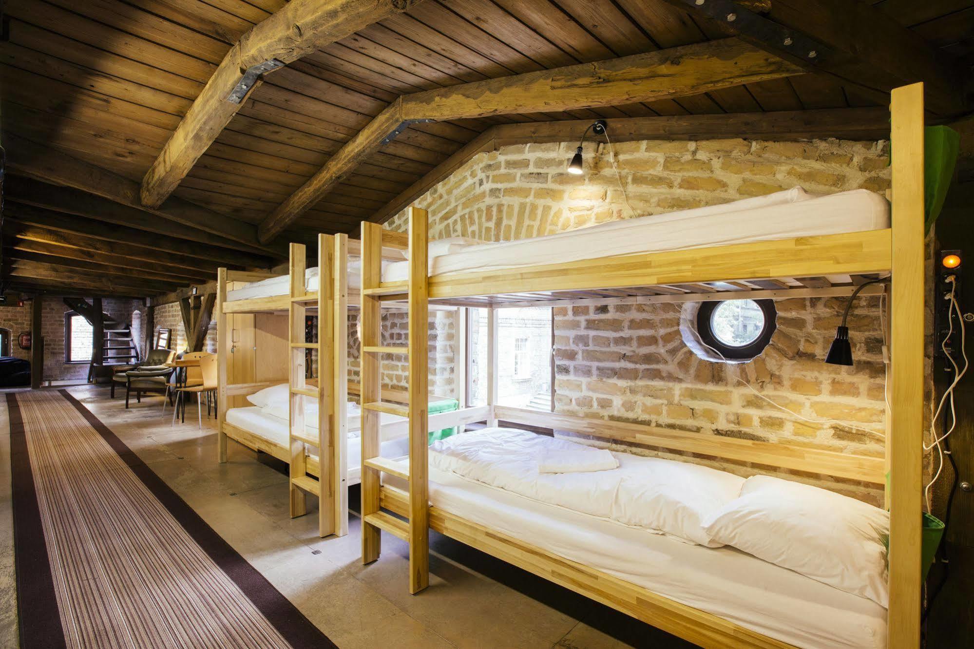 Amalienhof Guesthouse รีกา ภายนอก รูปภาพ
