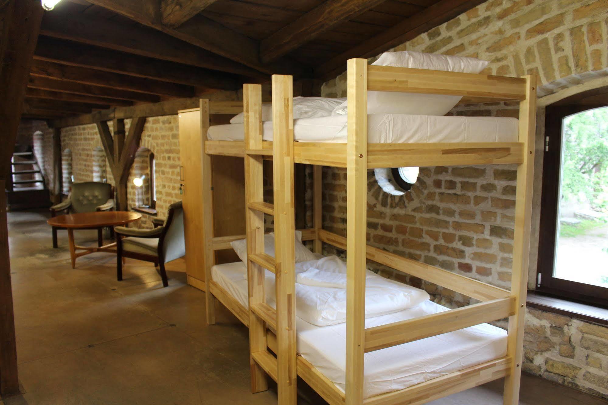 Amalienhof Guesthouse รีกา ภายนอก รูปภาพ