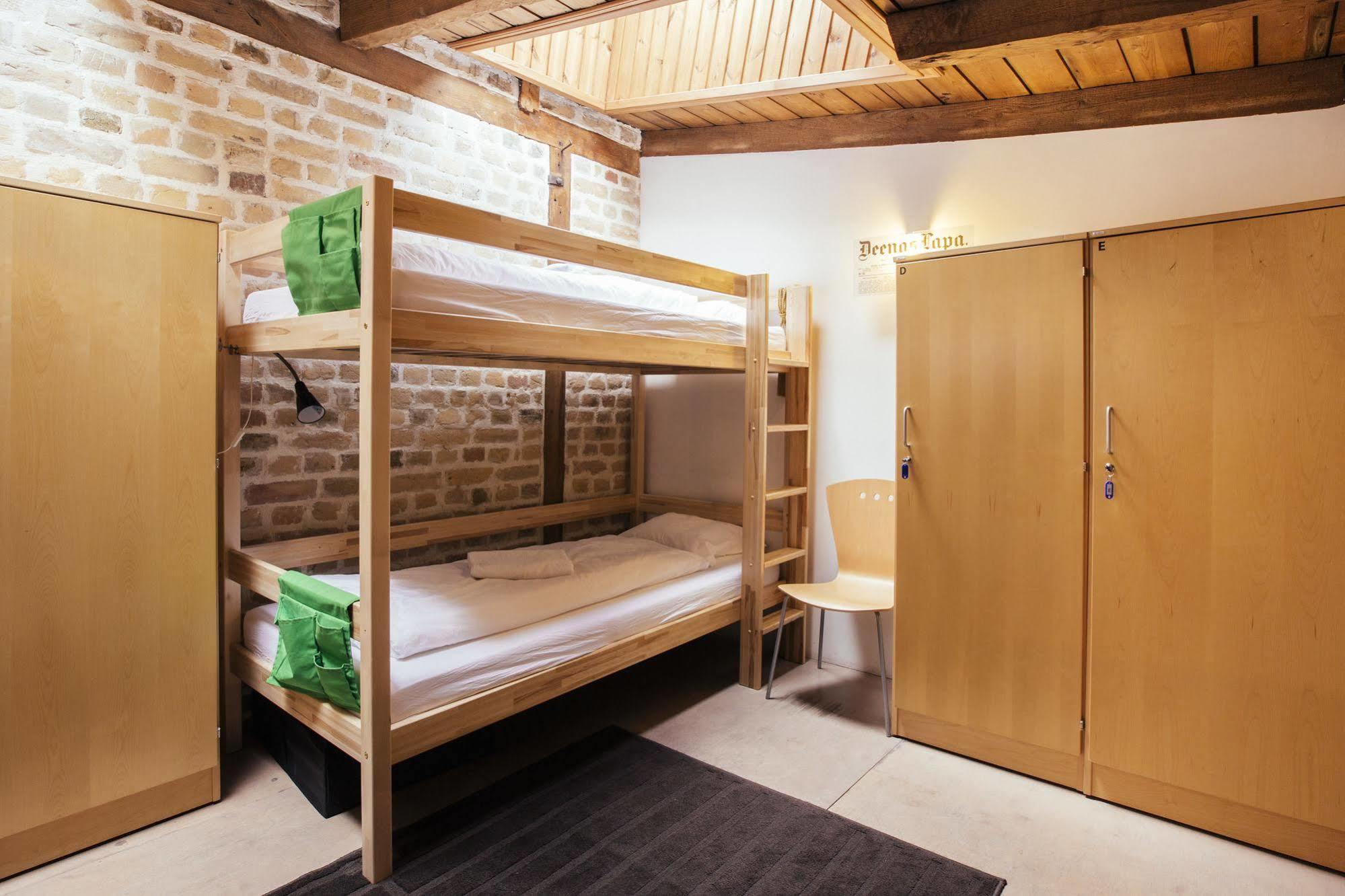 Amalienhof Guesthouse รีกา ภายนอก รูปภาพ